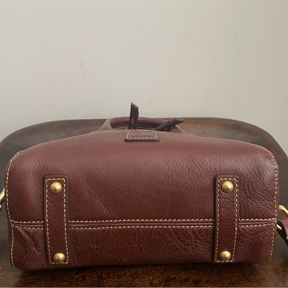 ✨HP🎉Dooney & Bourke Florentine Cameron Crossbody Satchel, Chestnut - Picture 10 of 16